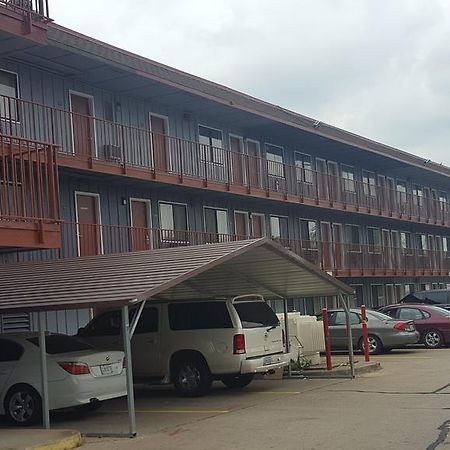 Travel Inn Шаронвилл Экстерьер фото