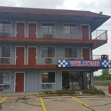 Travel Inn Шаронвилл Экстерьер фото
