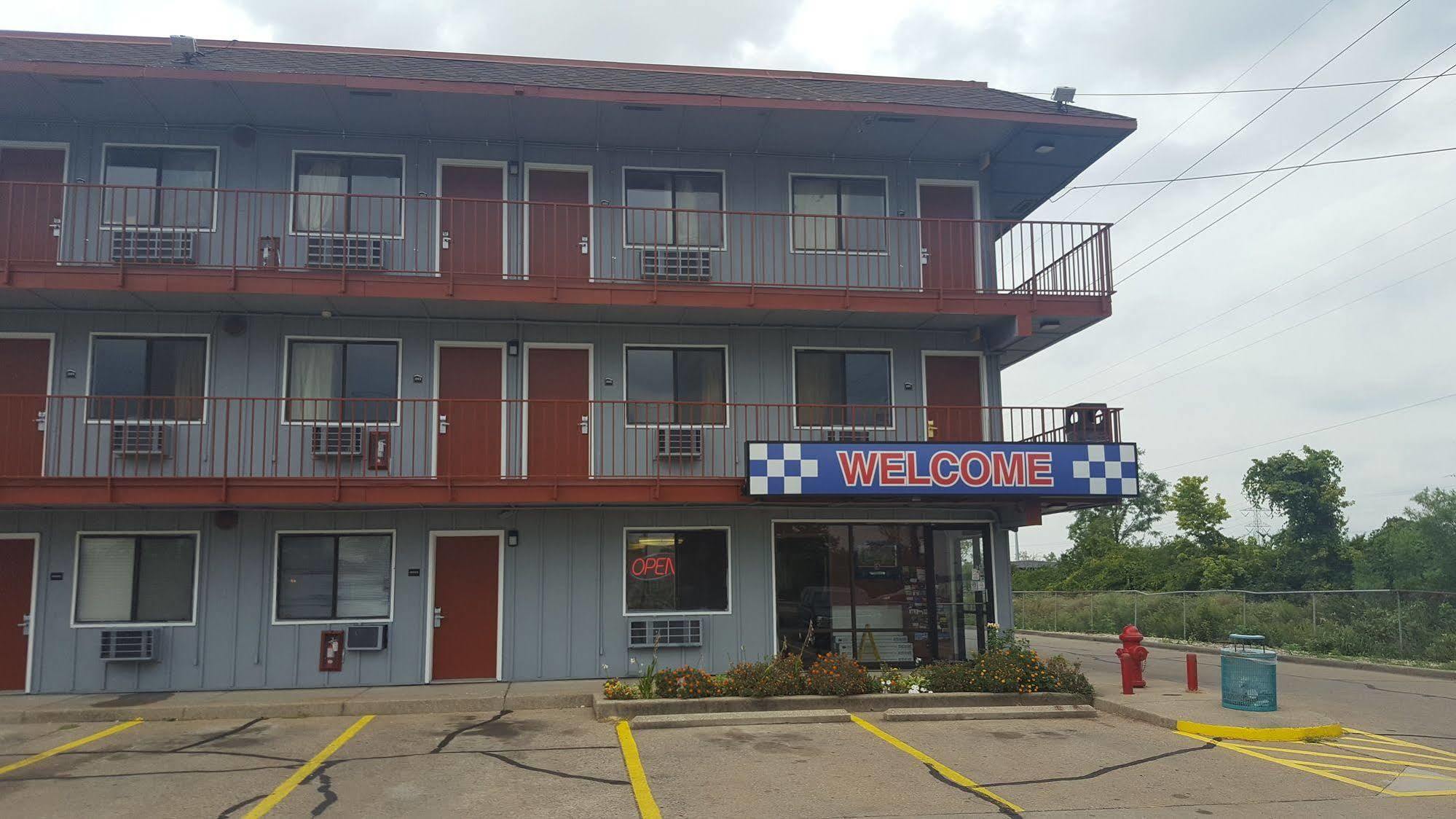 Travel Inn Шаронвилл Экстерьер фото
